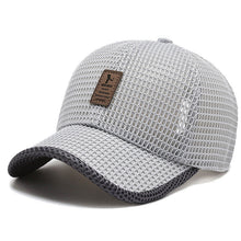 Laden Sie das Bild in den Galerie-Viewer, Kappe mit Netzschirm