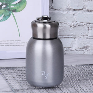 Tragbarer Thermobecher