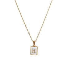 Laden Sie das Bild in den Galerie-Viewer, Damen Buchstabe Halskette aus Edelstahl